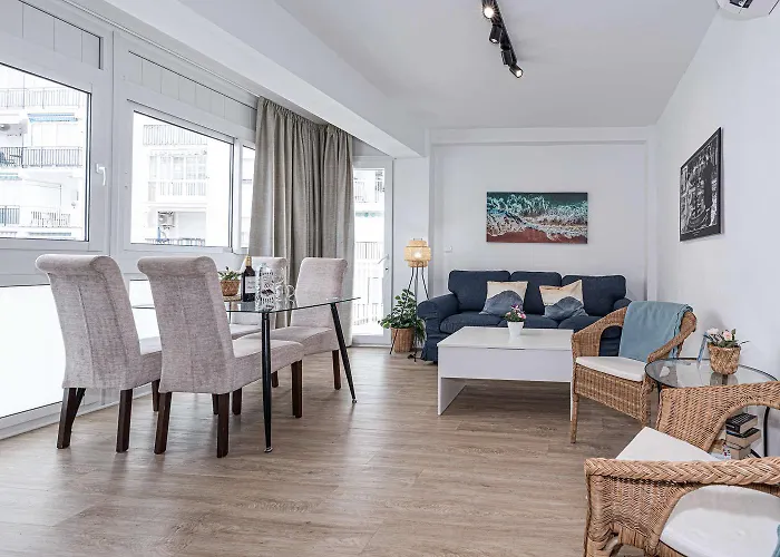 Gaviota Living Casasol * 네르하