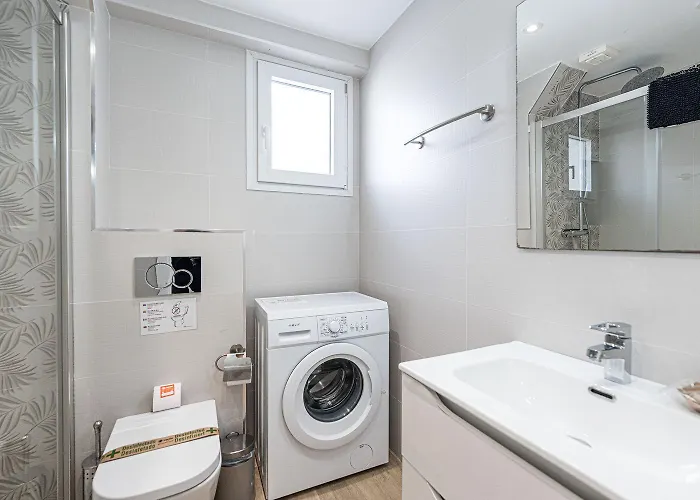 Gaviota Living Casasol 아파트 네르하